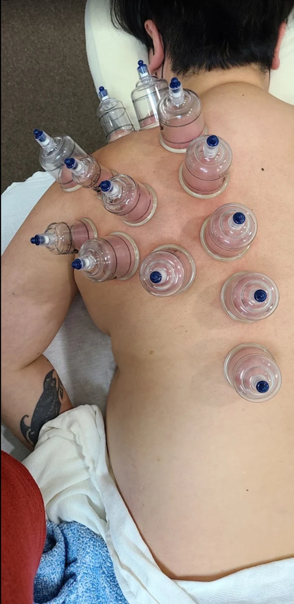 Massage therapy at Healica